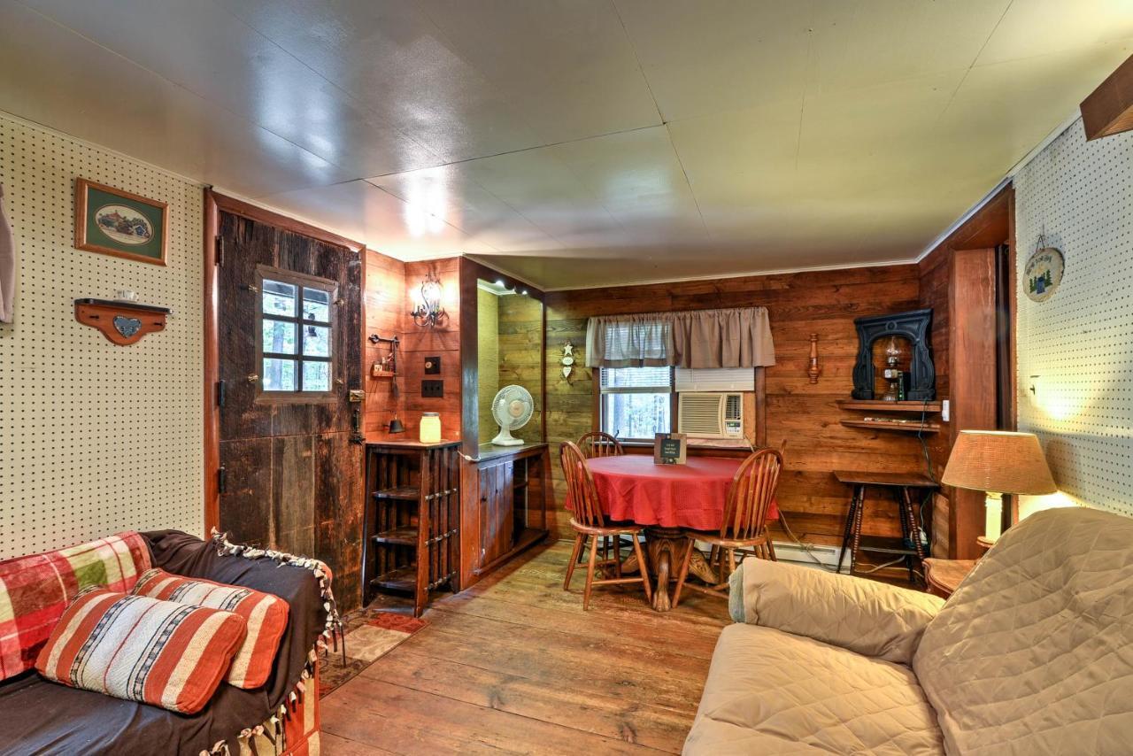 Rustic Bedford Cabin Near Hunting And Fishing Villa Exterior photo