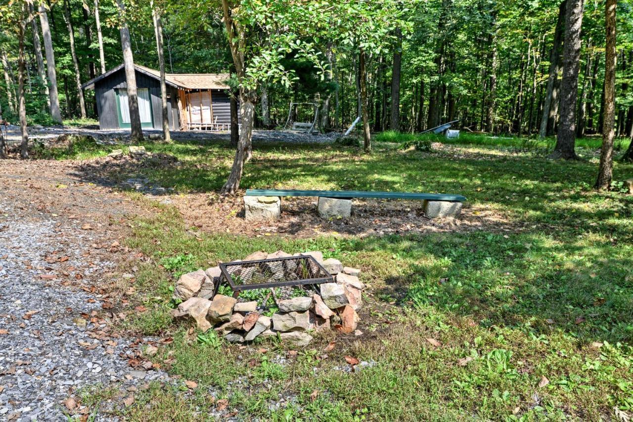 Rustic Bedford Cabin Near Hunting And Fishing Villa Exterior photo